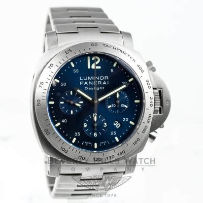 Panerai PAM00327 Luminor Daylight Titanium Chronograph Blue 